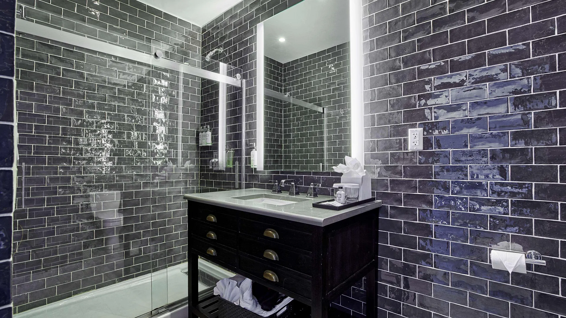 Ravel Hotel Trademark Collection By Wyndham New York 4*,